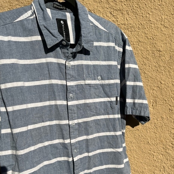 Men's Billabong Shirt Multicolor Striped Pocket SS L Light Beach Surf Open City - Picture 11 of 11